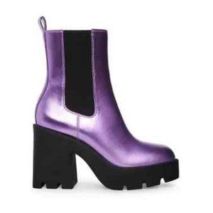 Madden Girl Tippah Double Gore Bootie with Lug Sole